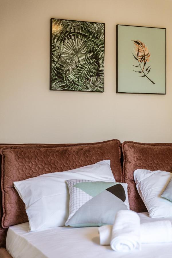 Cactus Maisonette Near Airport Villa Pórto Ráfti Buitenkant foto